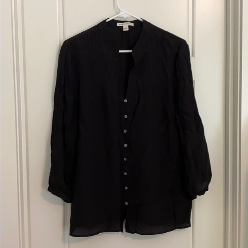 Black Banana Republic silk blouse women’s large